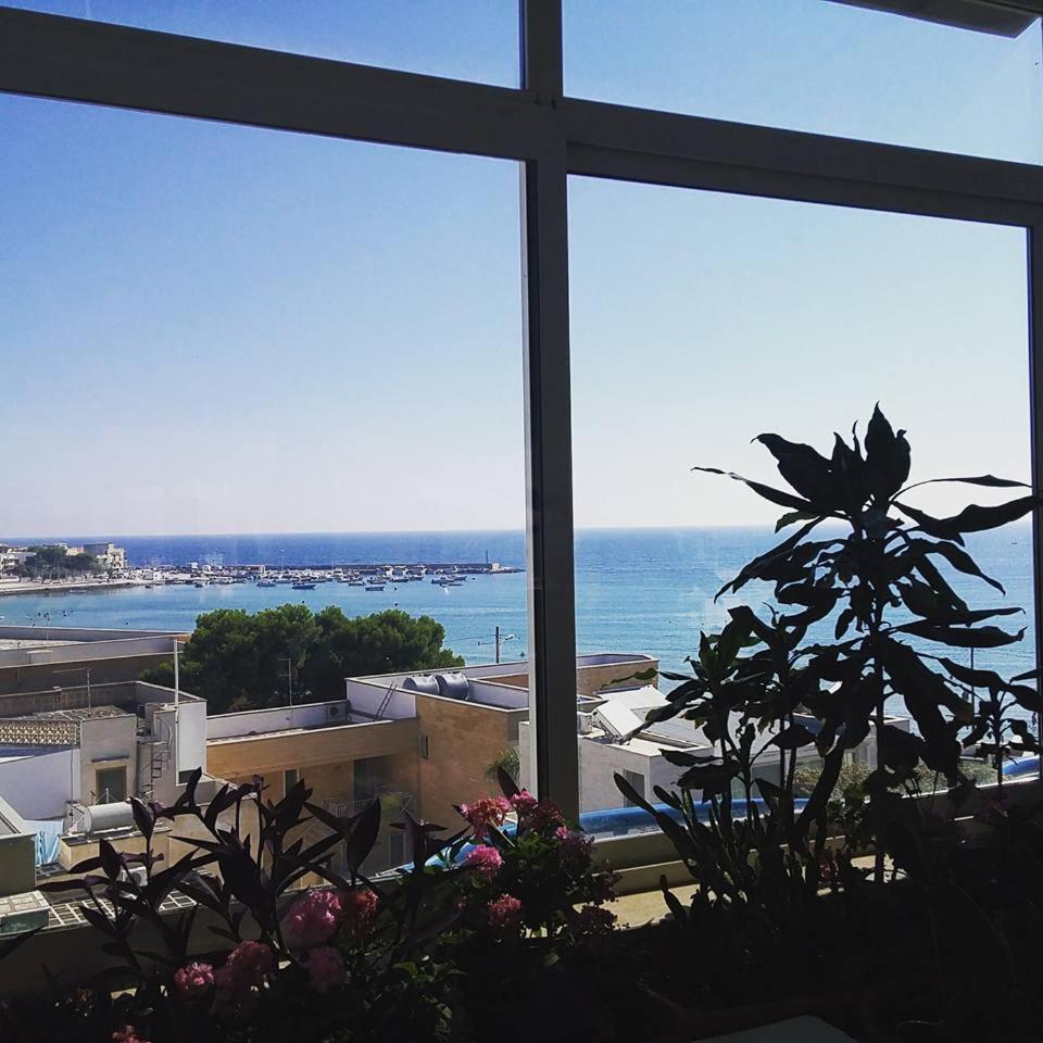 Eden Beach Club Torre Canne Esterno foto