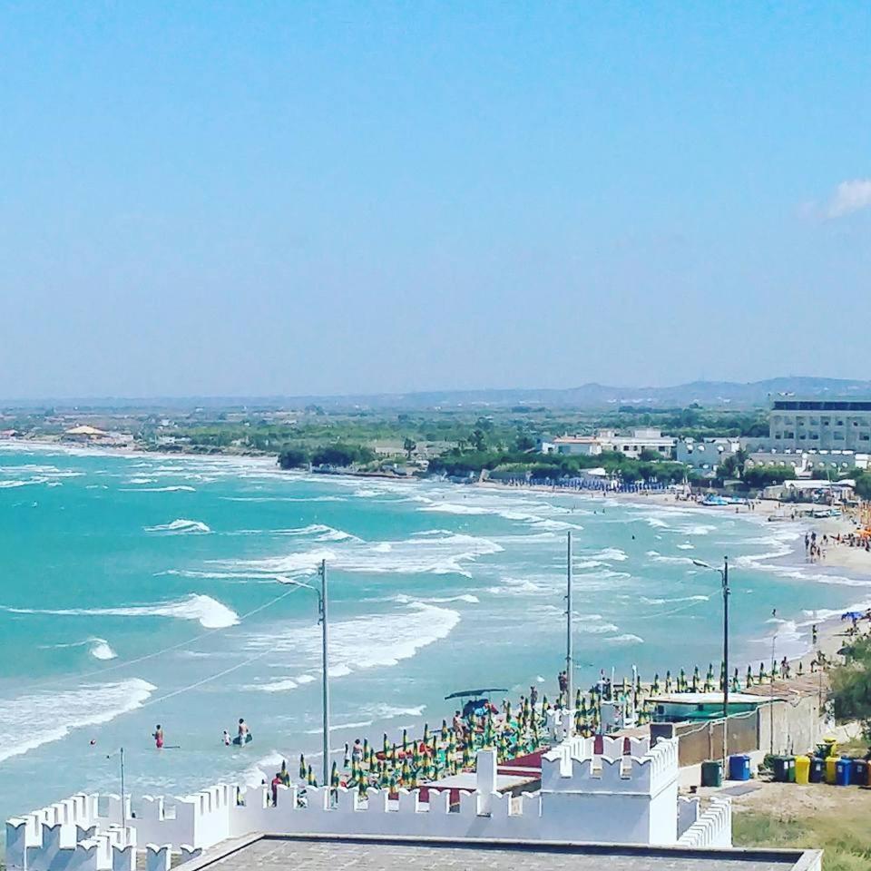 Eden Beach Club Torre Canne Esterno foto