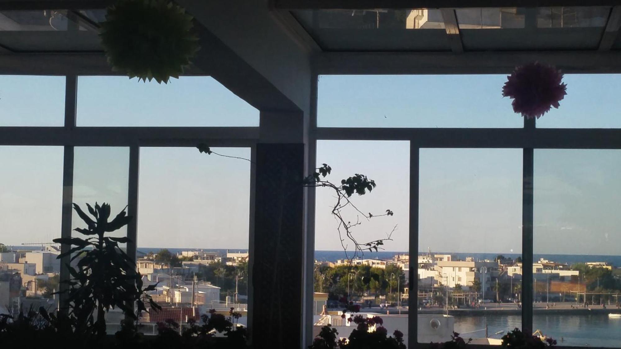 Eden Beach Club Torre Canne Esterno foto