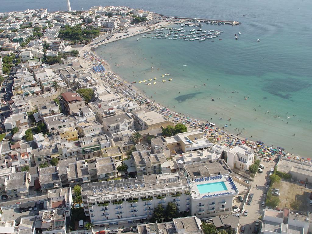 Eden Beach Club Torre Canne Esterno foto